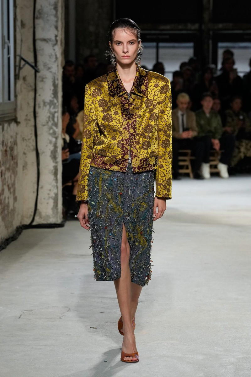 Dries van Noten fashion show for Spring/Summer 2025