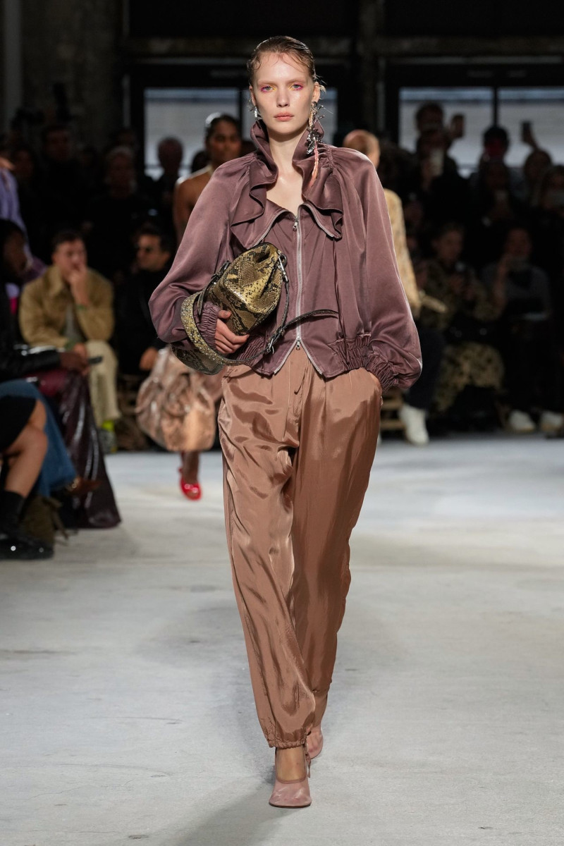 Dries van Noten fashion show for Spring/Summer 2025