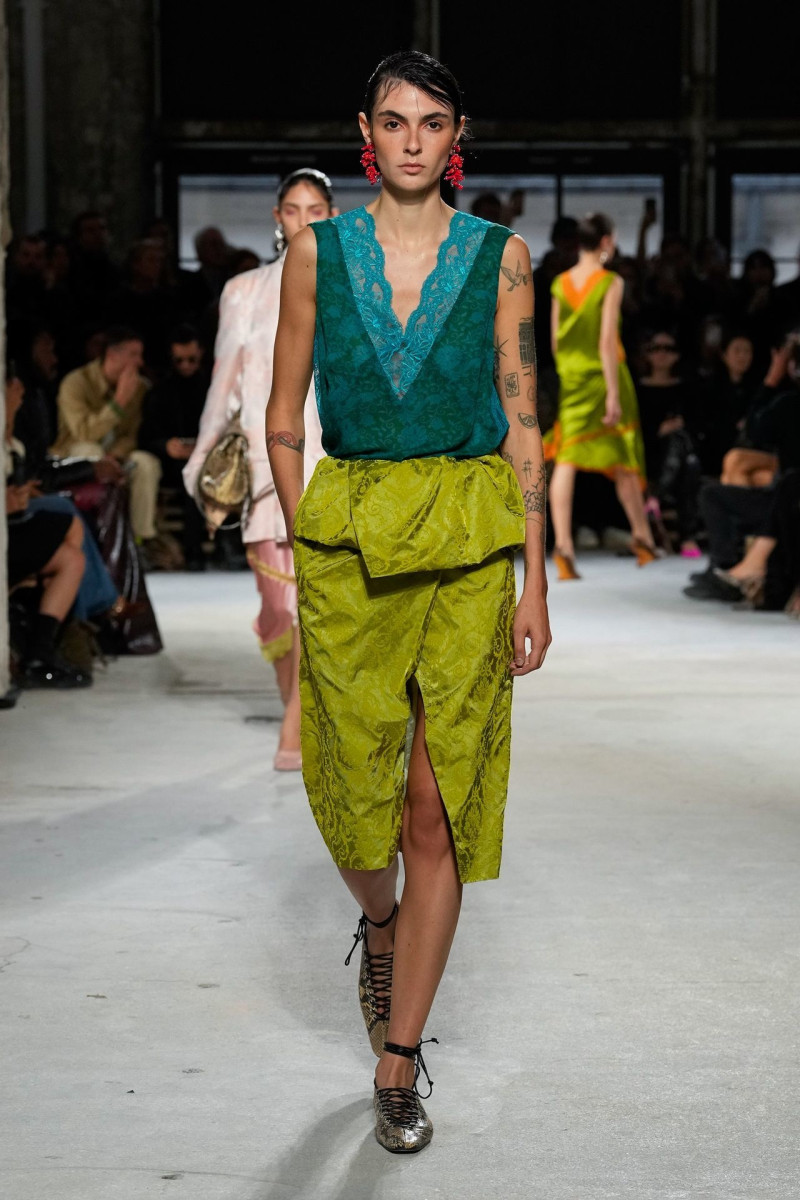 Dries van Noten fashion show for Spring/Summer 2025