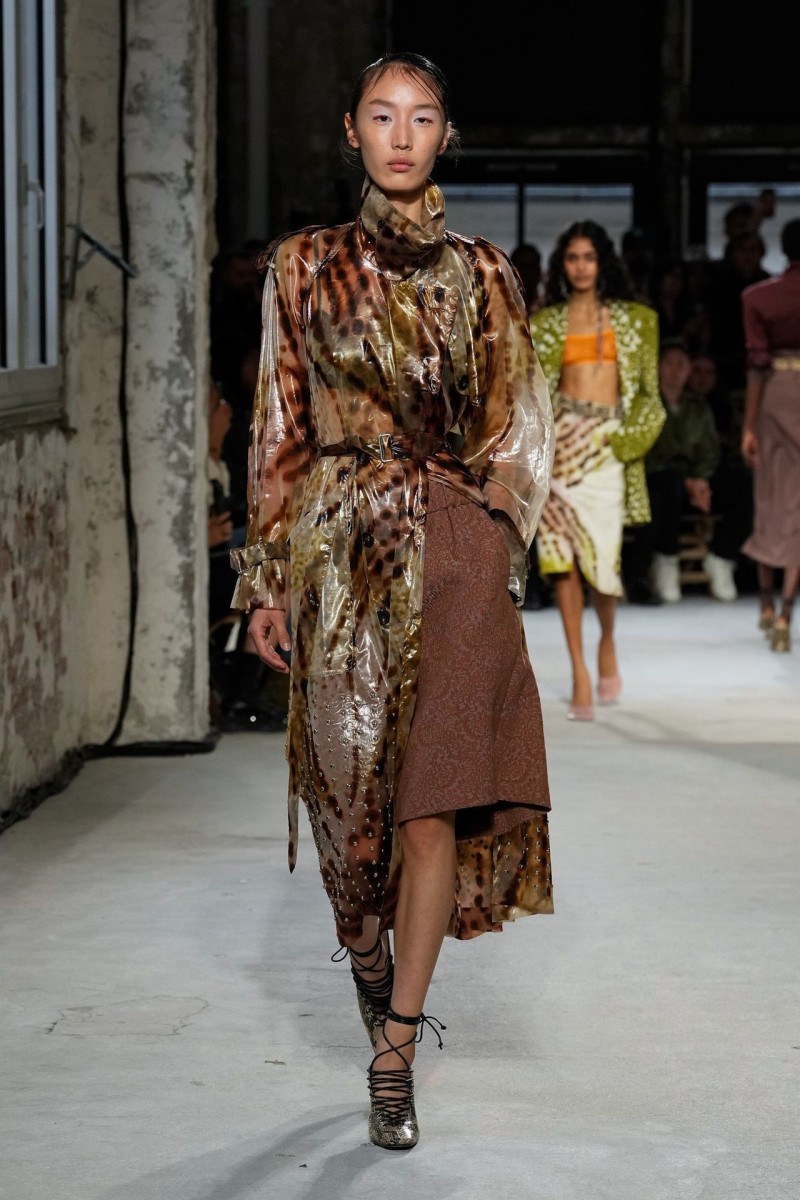 Dries van Noten fashion show for Spring/Summer 2025