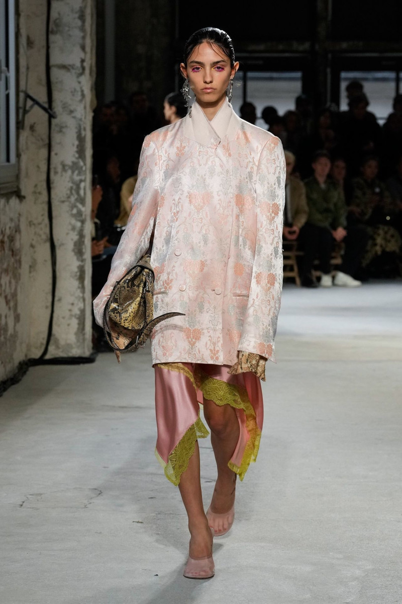 Dries van Noten fashion show for Spring/Summer 2025