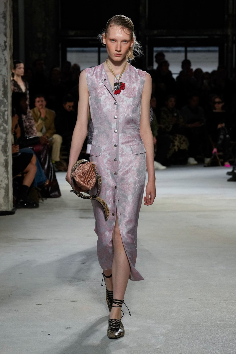 Dries van Noten fashion show for Spring/Summer 2025