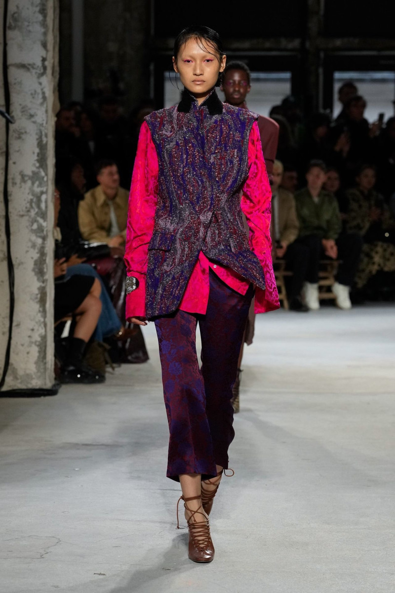 Dries van Noten fashion show for Spring/Summer 2025