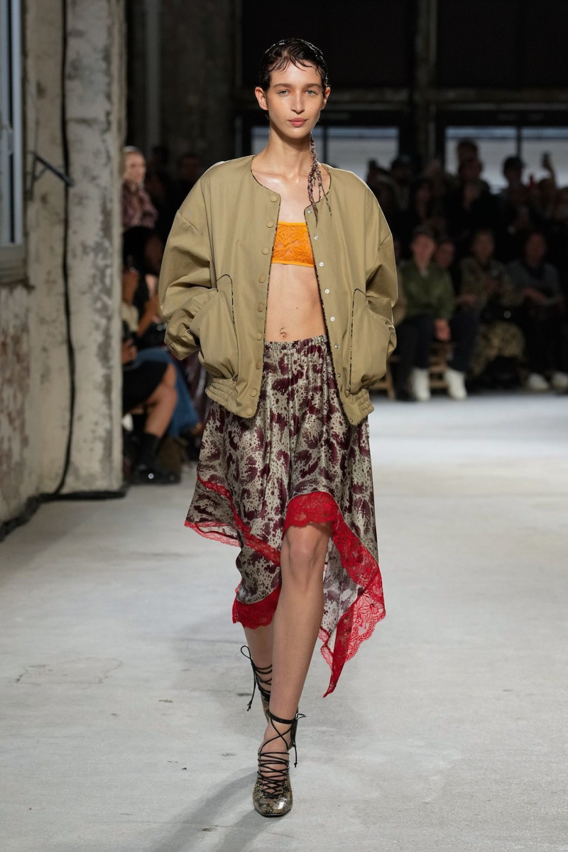 Dries van Noten fashion show for Spring/Summer 2025