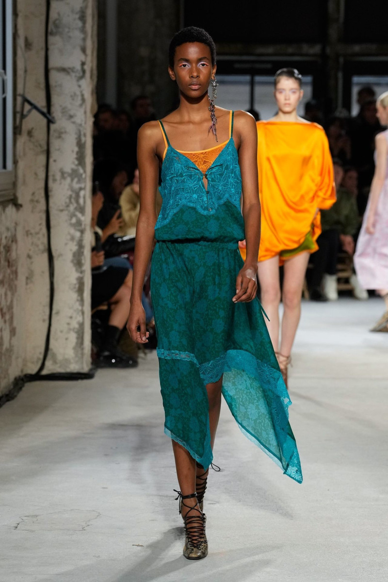 Dries van Noten fashion show for Spring/Summer 2025