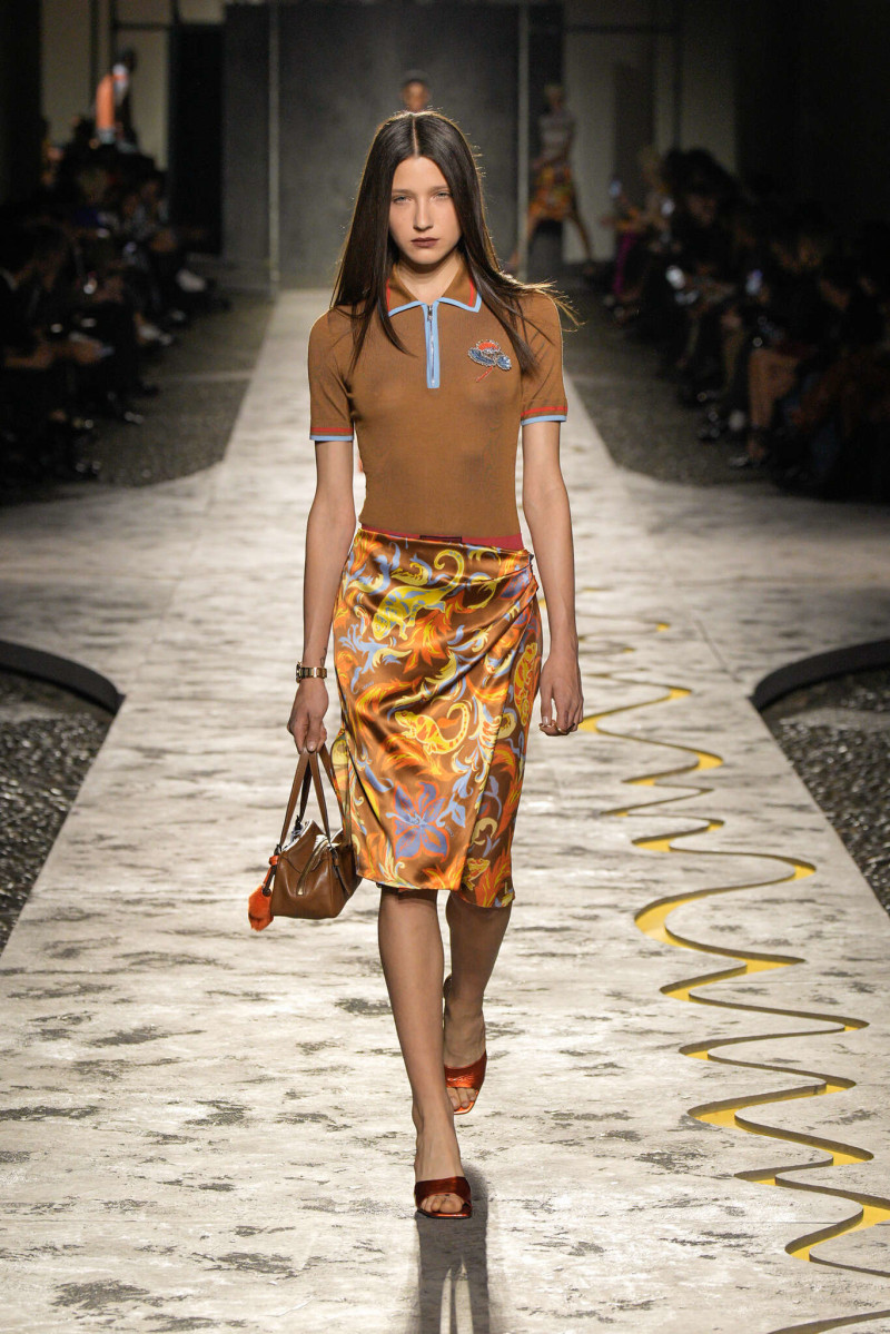 Francesca Anelli Cerruti featured in  the Versace fashion show for Spring/Summer 2025