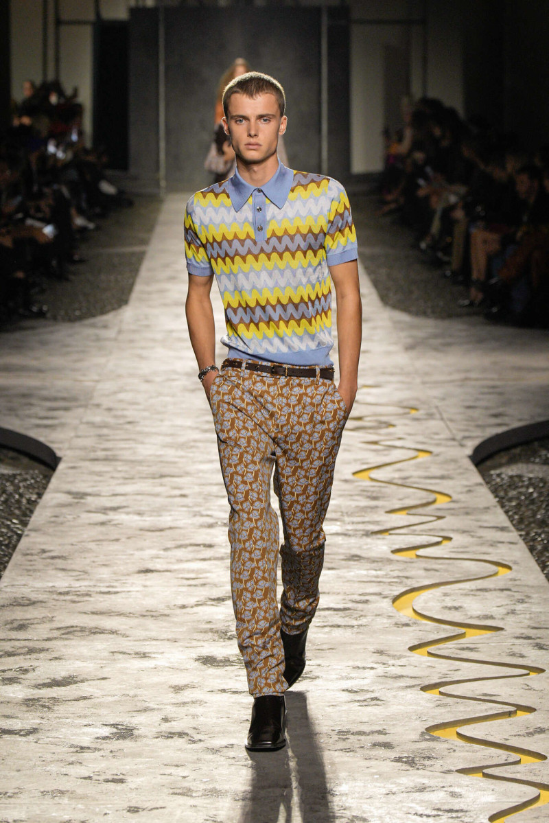 Elias Monstrey featured in  the Versace fashion show for Spring/Summer 2025