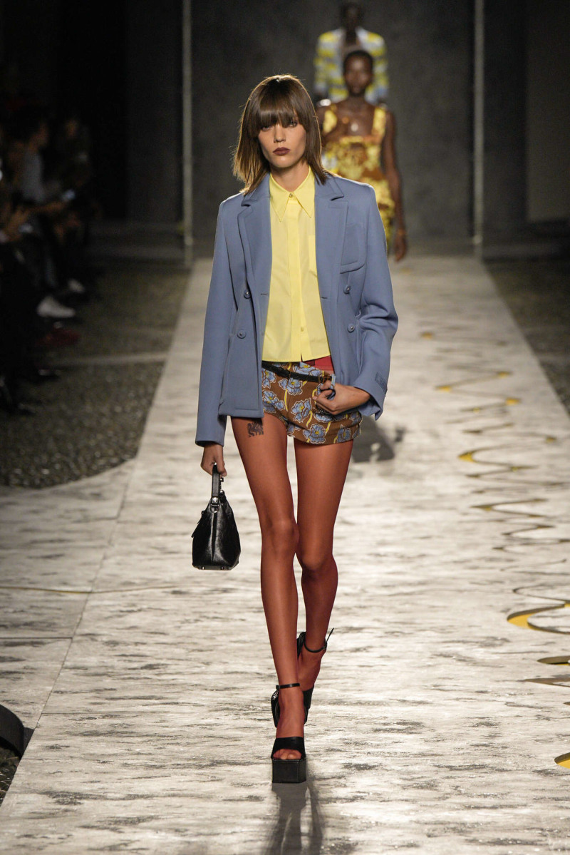 Alix Bouthors featured in  the Versace fashion show for Spring/Summer 2025