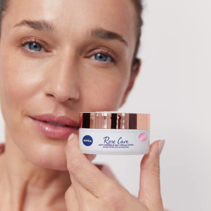 Katia Zygouli featured in  the Nivea Rose Care advertisement for Summer 2024