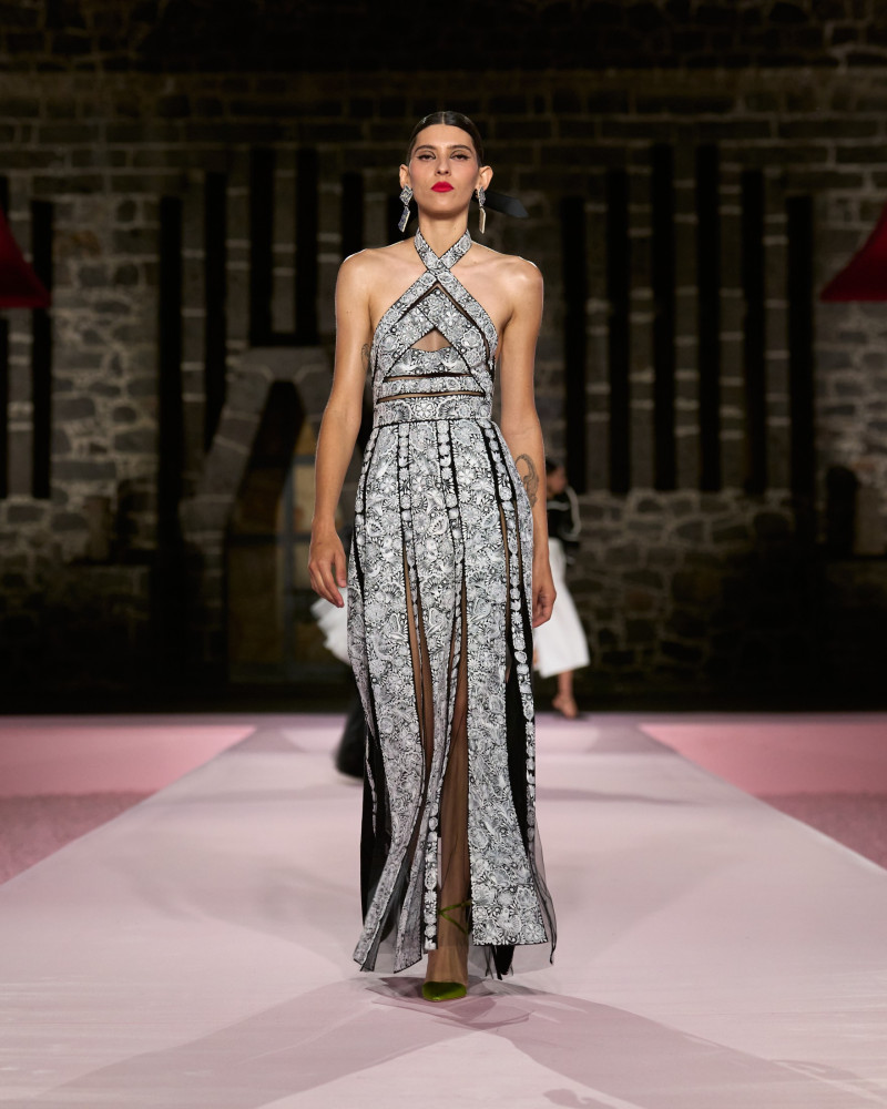 Stephanie Arose featured in  the Carolina Herrera fashion show for Resort 2025