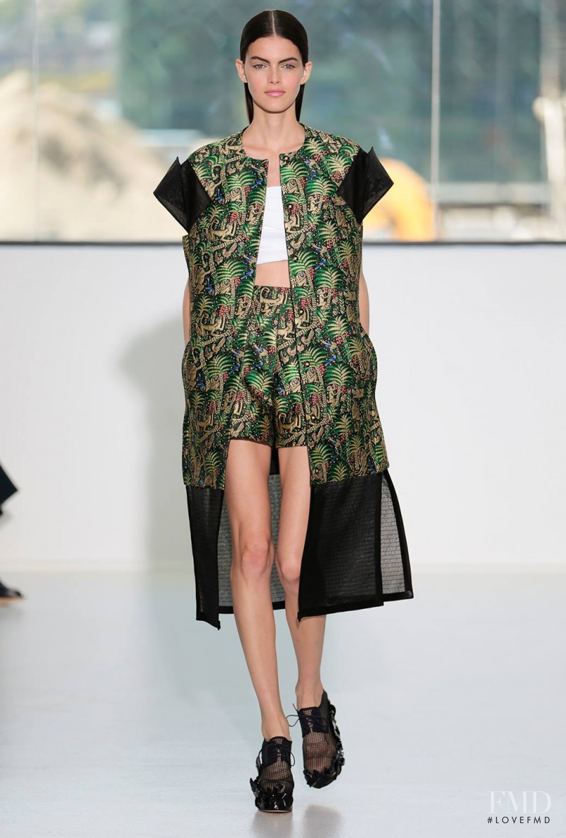 Kamila Hansen featured in  the Delpozo fashion show for Spring/Summer 2015