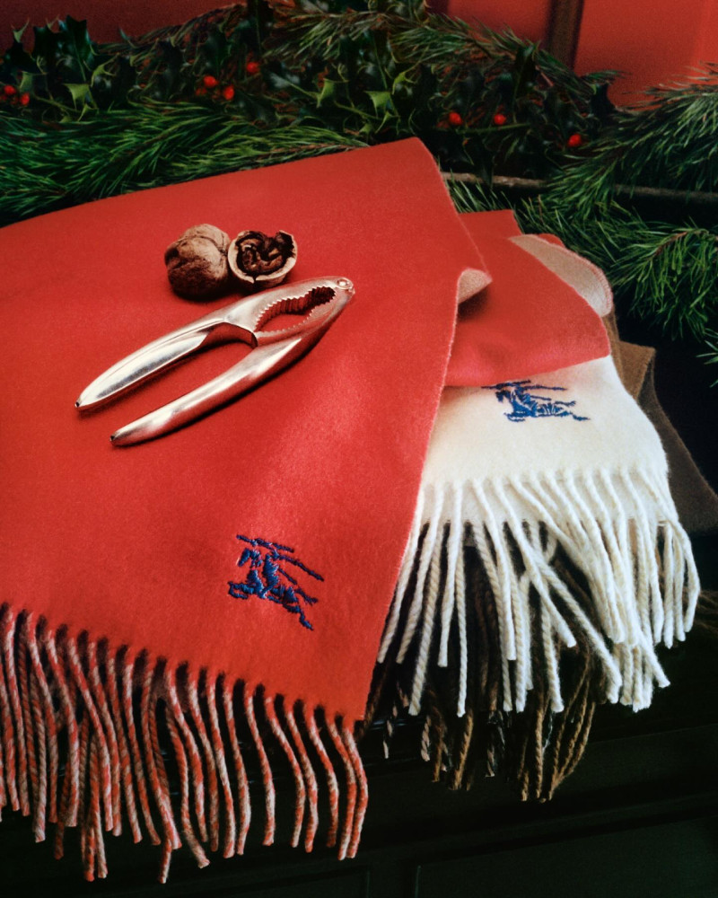 Burberry Wrapped in Burberry: Friends & Family advertisement for Holiday 2024