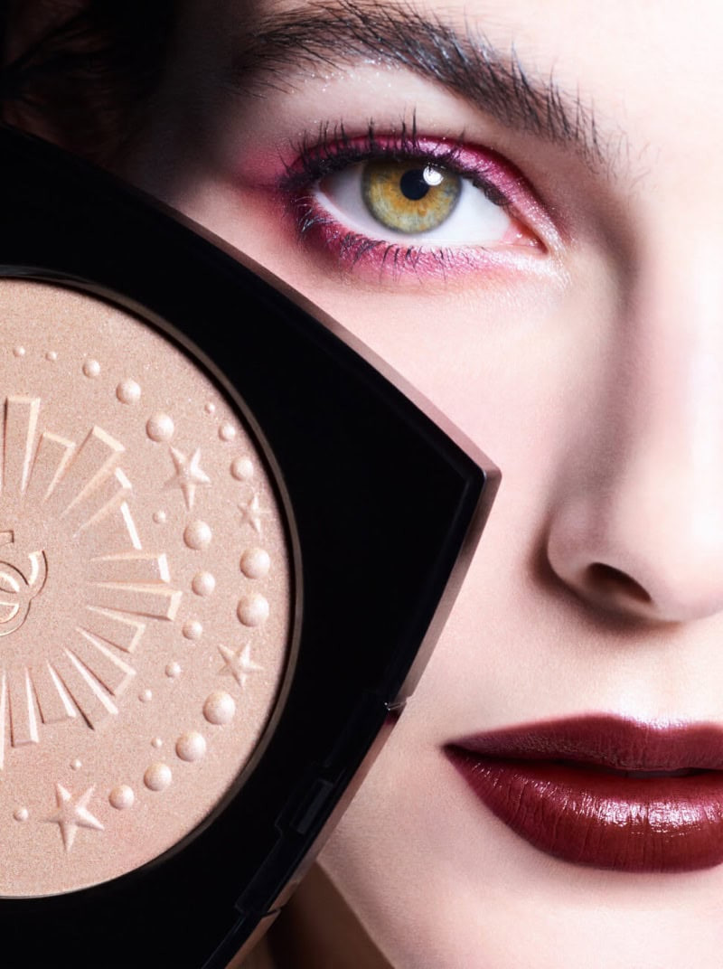 Vittoria Ceretti featured in  the Chanel Beauty advertisement for Holiday 2024