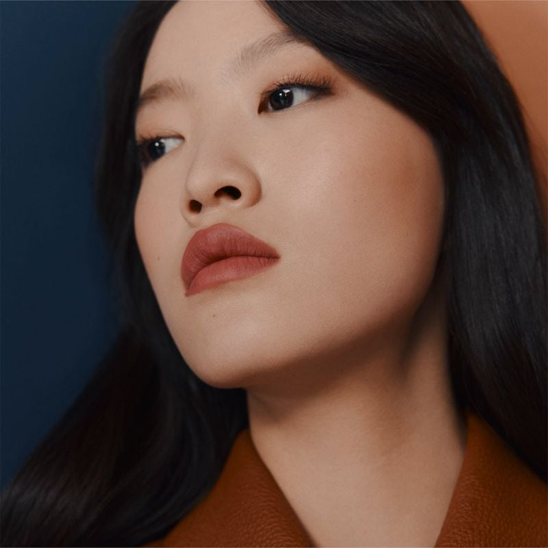 Shu Yan Ji featured in  the Hermes Beauty advertisement for Winter 2024