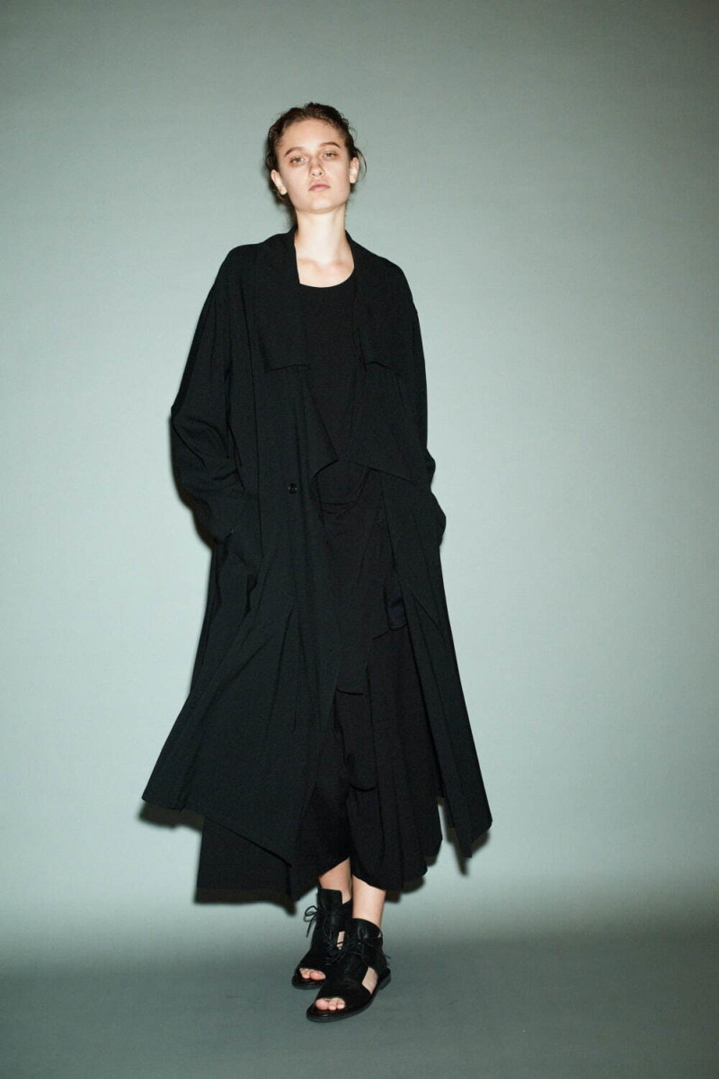 Y\'s by Yohji Yamamoto lookbook for Spring/Summer 2025