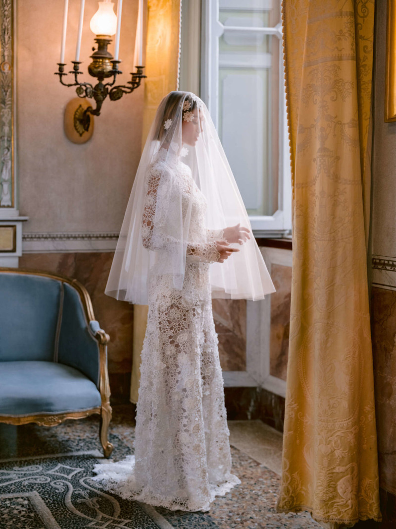 Monique Lhuillier Bridal lookbook for Fall 2025