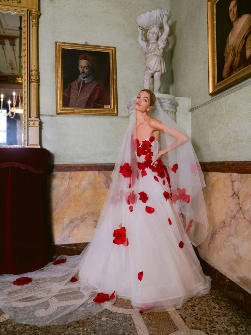 Monique Lhuillier Bridal lookbook for Fall 2025