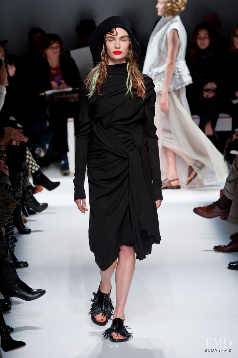 Alexandra Martynova featured in  the Schiaparelli fashion show for Spring/Summer 2015