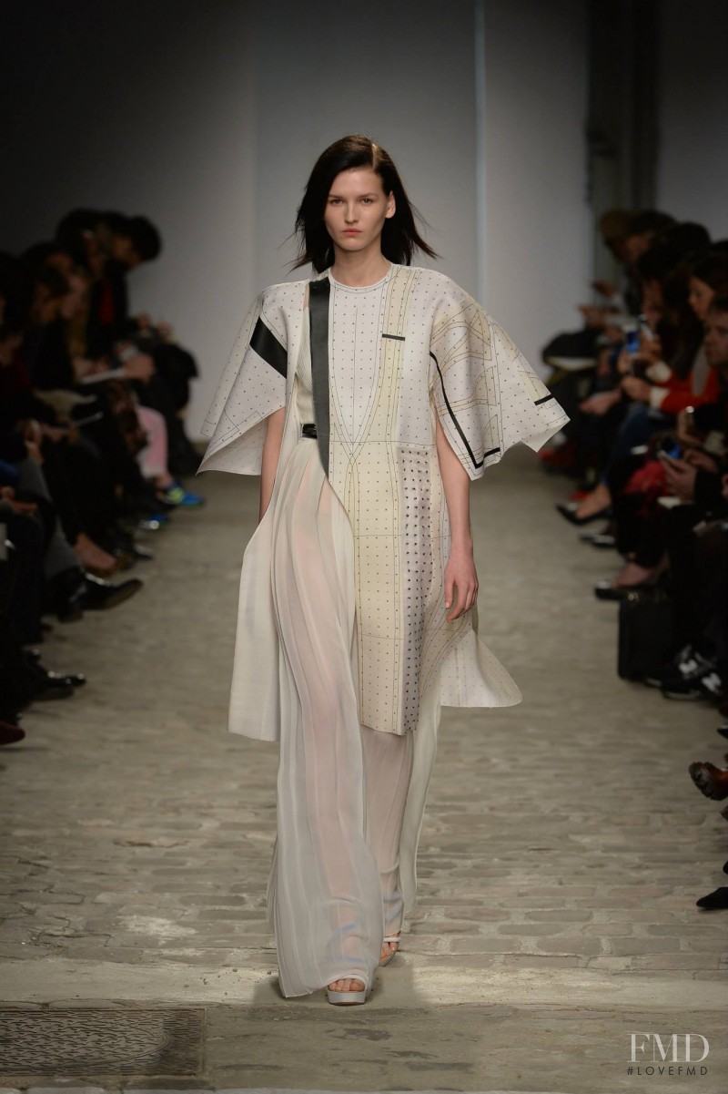 Vionnet fashion show for Spring/Summer 2014