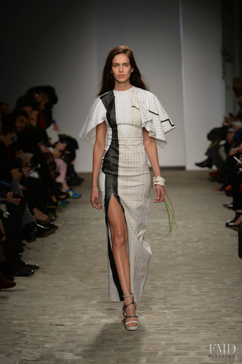 Vionnet fashion show for Spring/Summer 2014