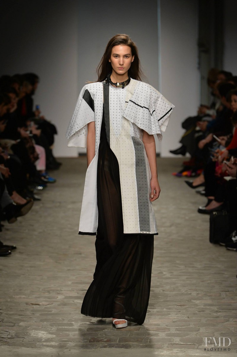 Vionnet fashion show for Spring/Summer 2014