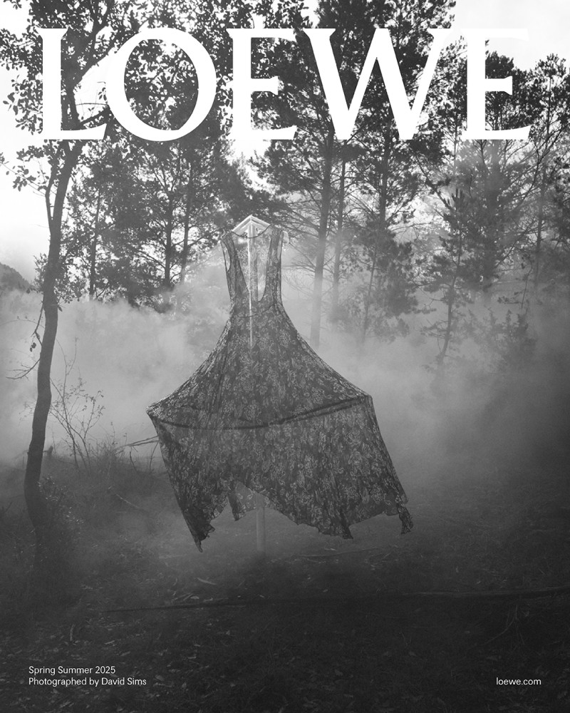Loewe advertisement for Spring 2025