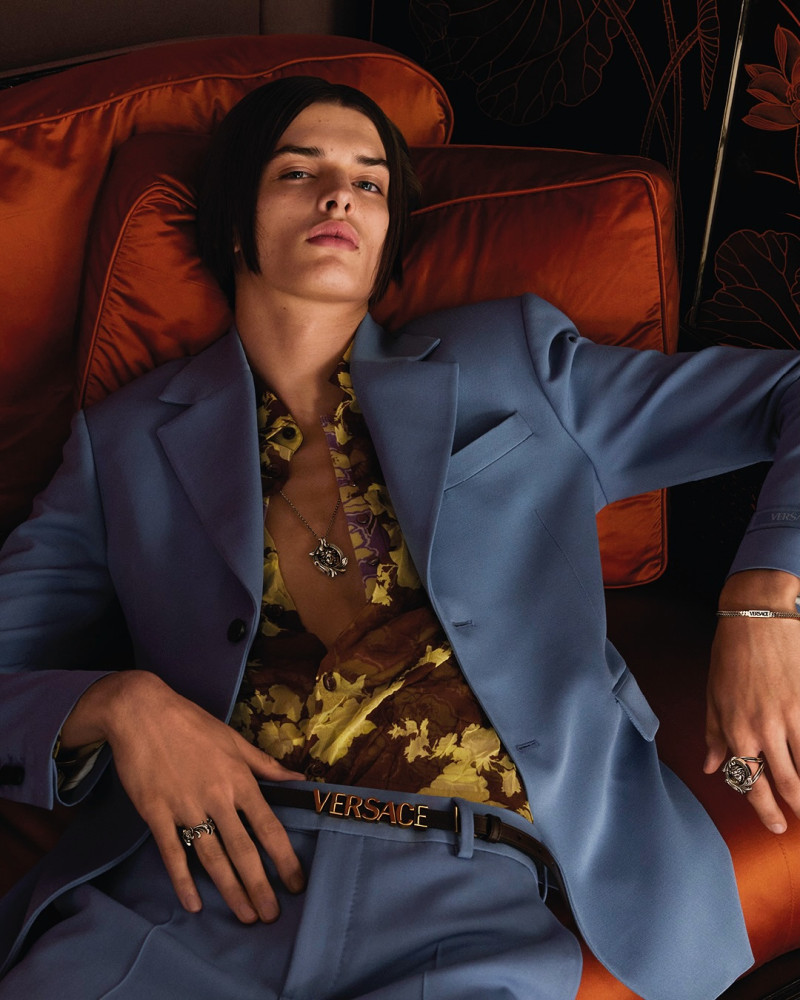 Versace advertisement for Spring/Summer 2025