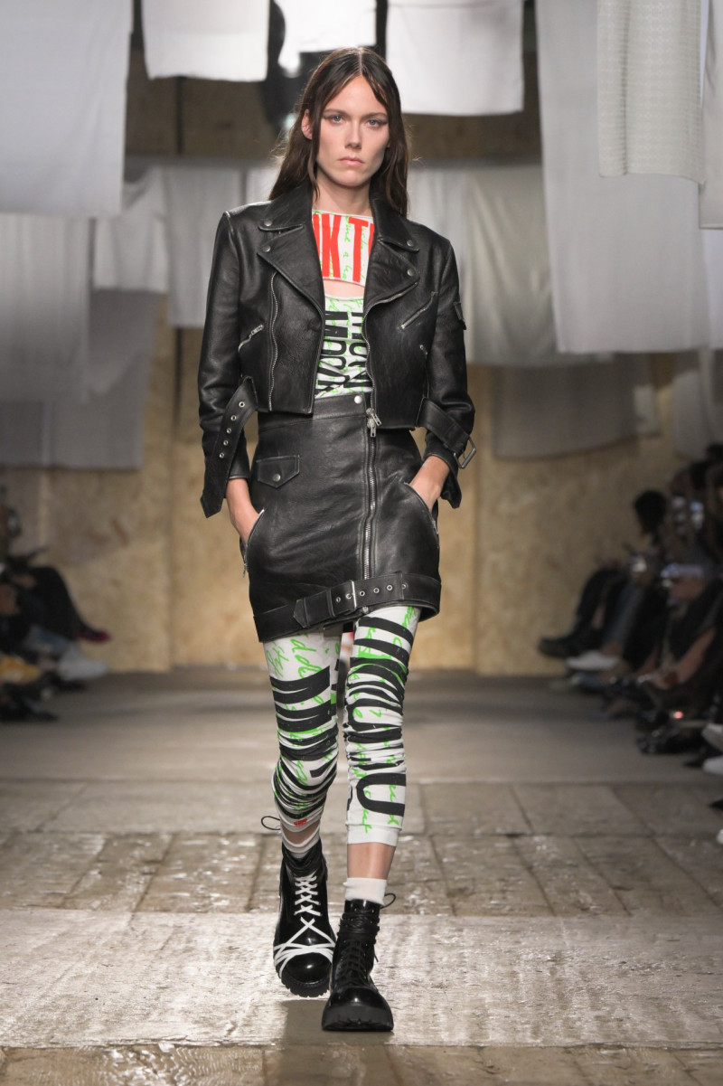 Kiki Willems featured in  the Moschino fashion show for Spring/Summer 2025
