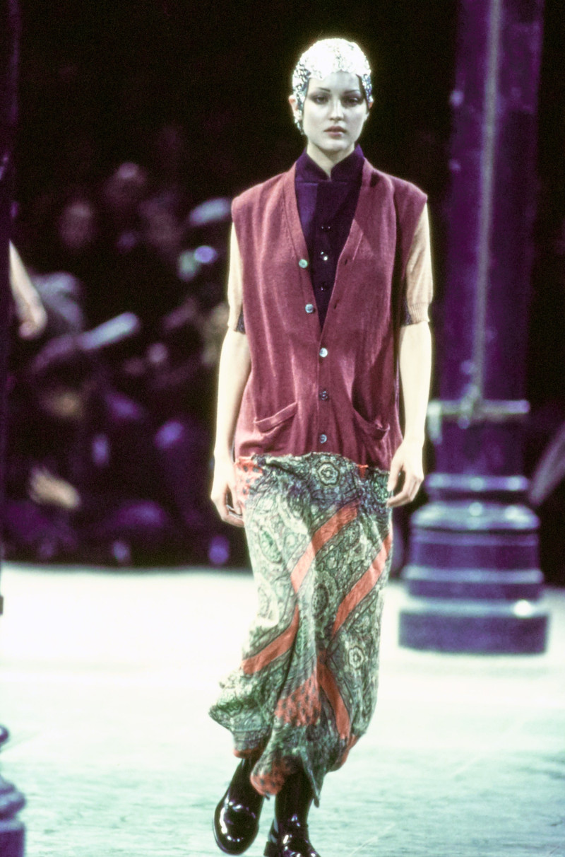 Chandra North featured in  the Comme Des Garcons fashion show for Autumn/Winter 1993