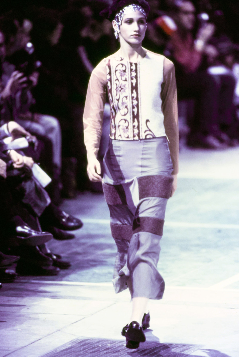 Rosemary Ferguson featured in  the Comme Des Garcons fashion show for Autumn/Winter 1993