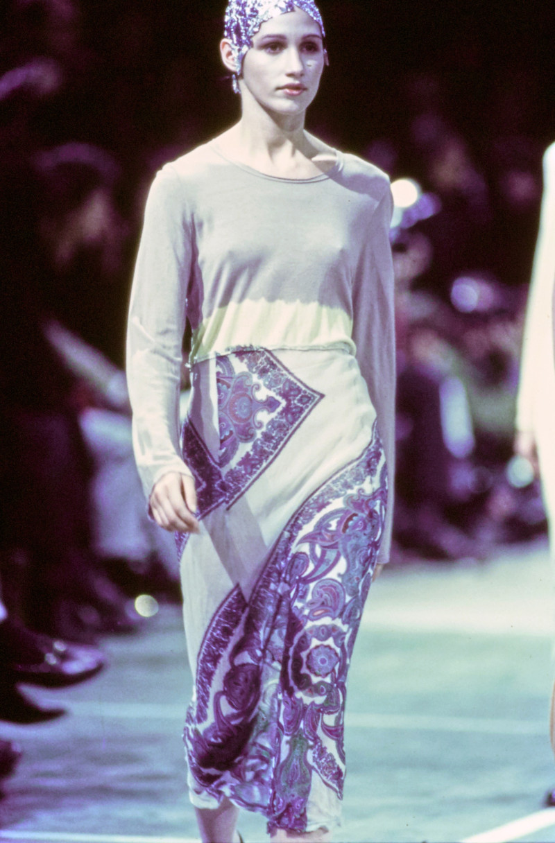 Rosemary Ferguson featured in  the Comme Des Garcons fashion show for Autumn/Winter 1993