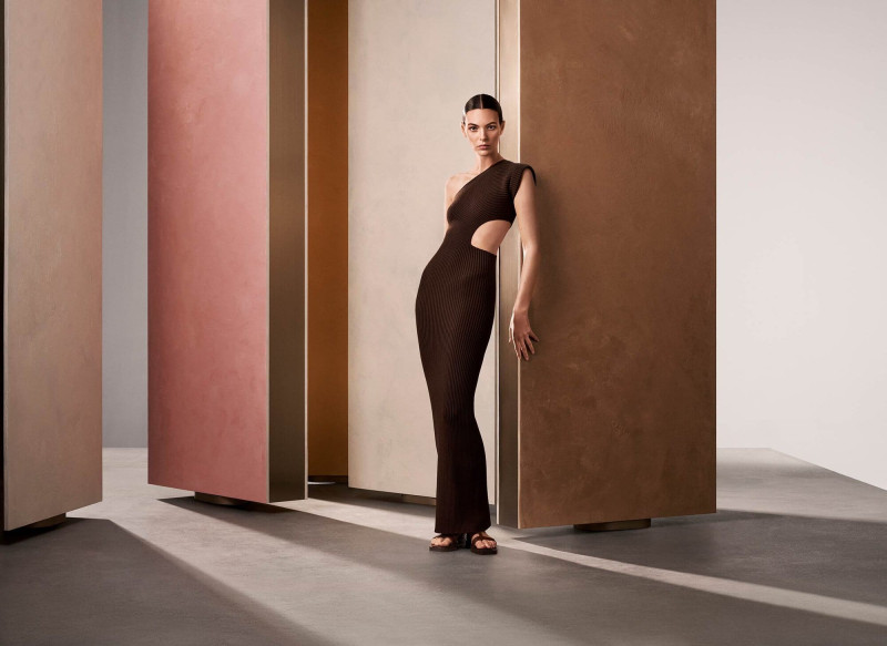 Vittoria Ceretti featured in  the Max Mara advertisement for Spring/Summer 2025