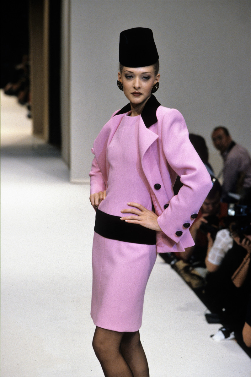 Givenchy fashion show for Autumn/Winter 1995
