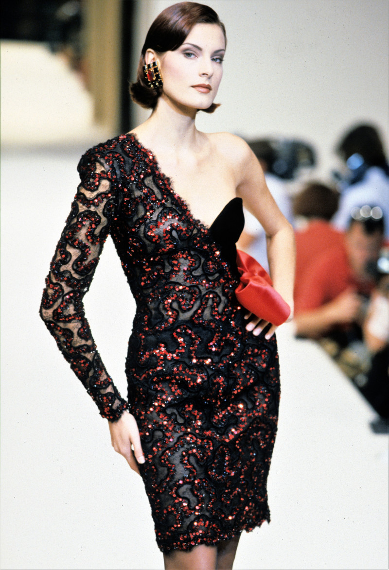 Givenchy fashion show for Autumn/Winter 1995