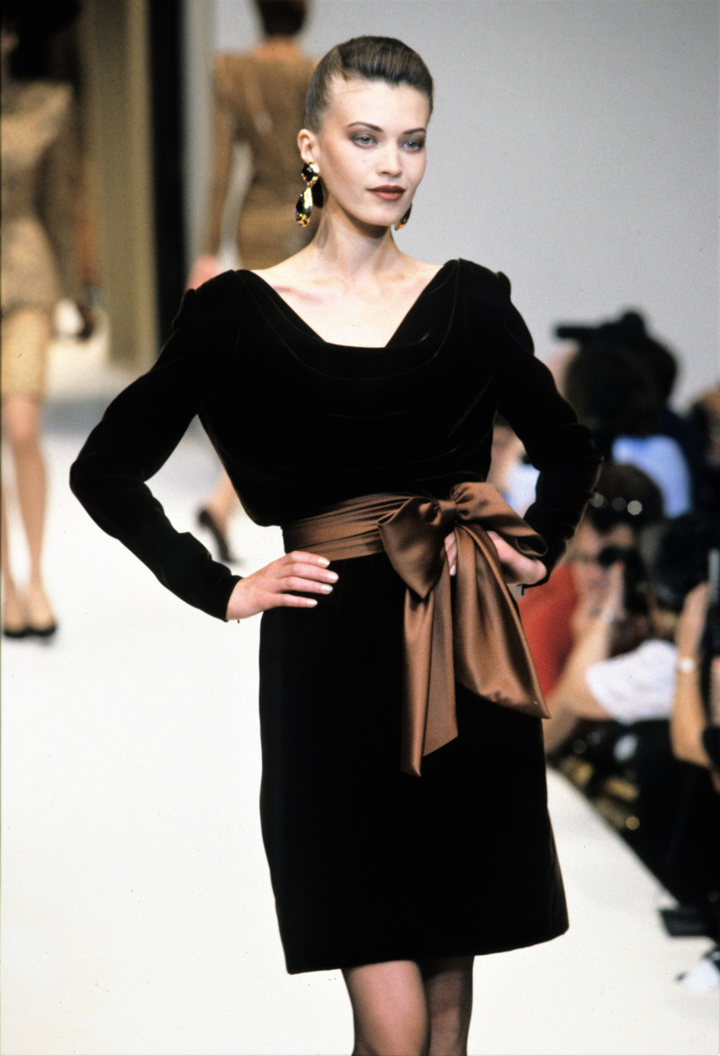 Givenchy fashion show for Autumn/Winter 1995