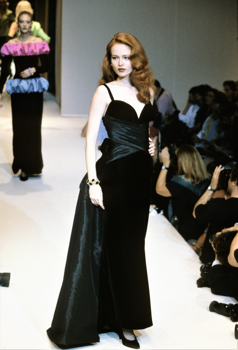 Givenchy fashion show for Autumn/Winter 1995