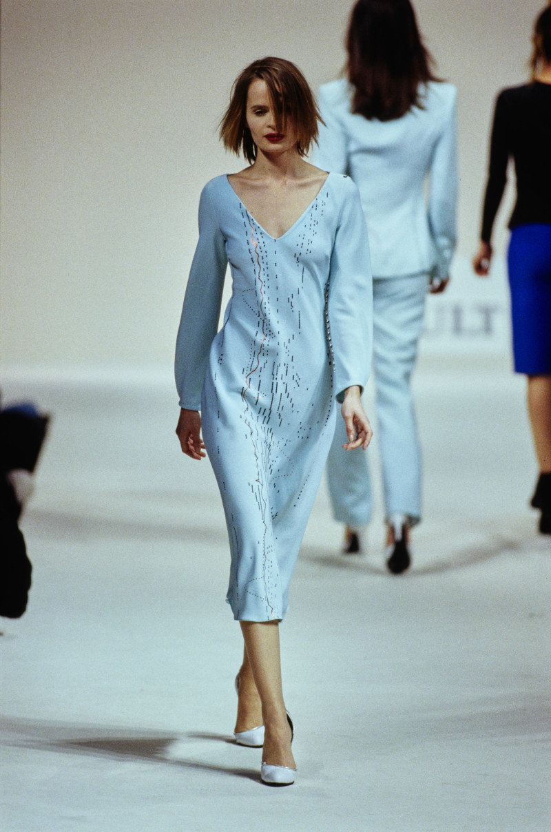 Hussein Chalayan fashion show for Autumn/Winter 1995
