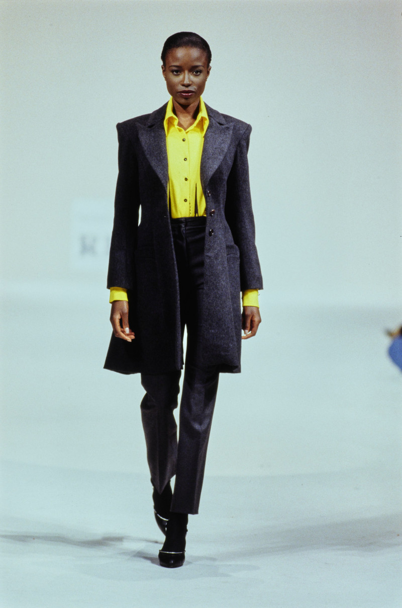 Hussein Chalayan fashion show for Autumn/Winter 1995