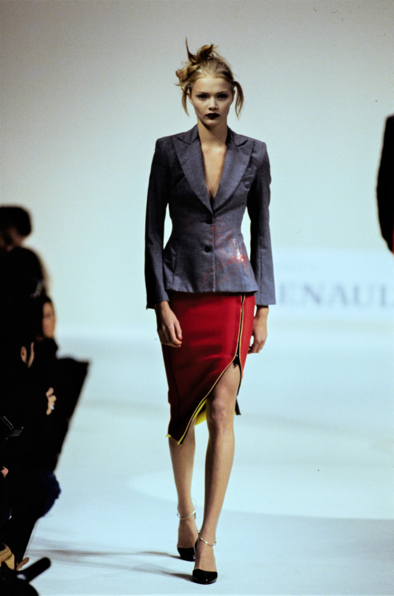 Jodie Kidd featured in  the Hussein Chalayan fashion show for Autumn/Winter 1995