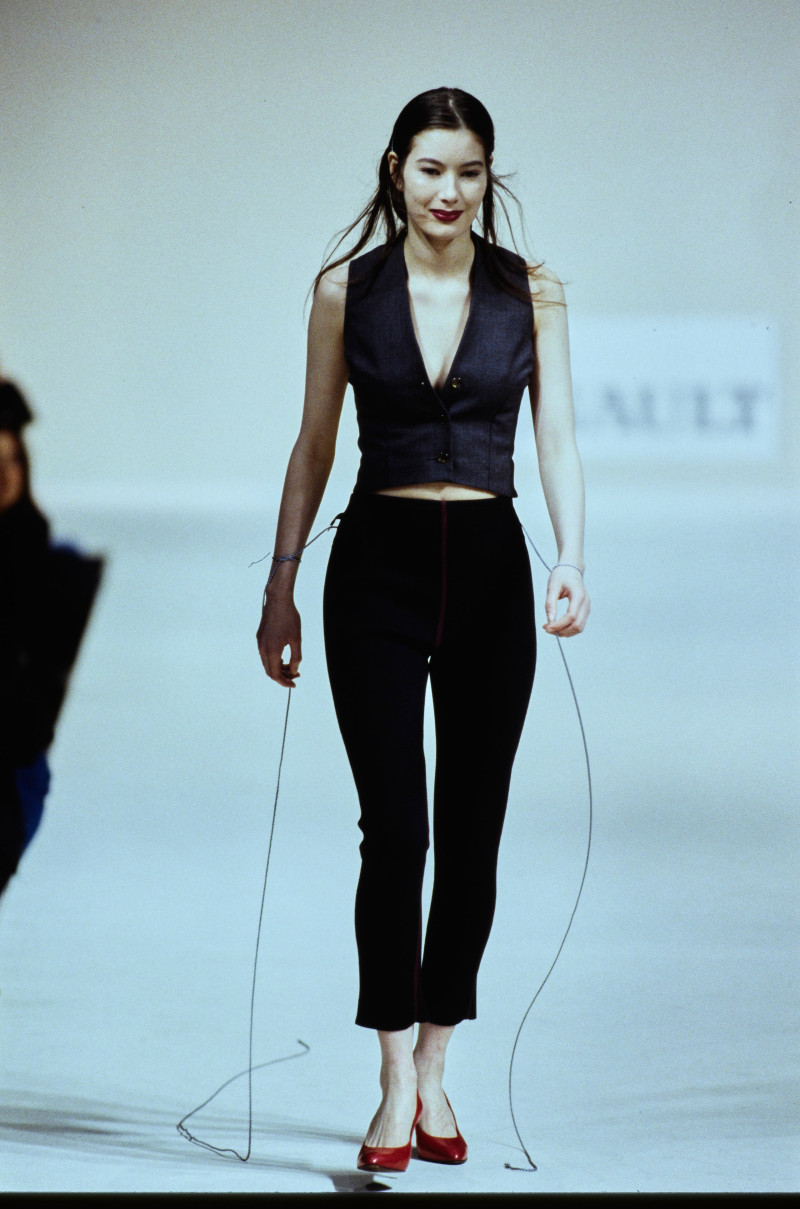 Hussein Chalayan fashion show for Autumn/Winter 1995
