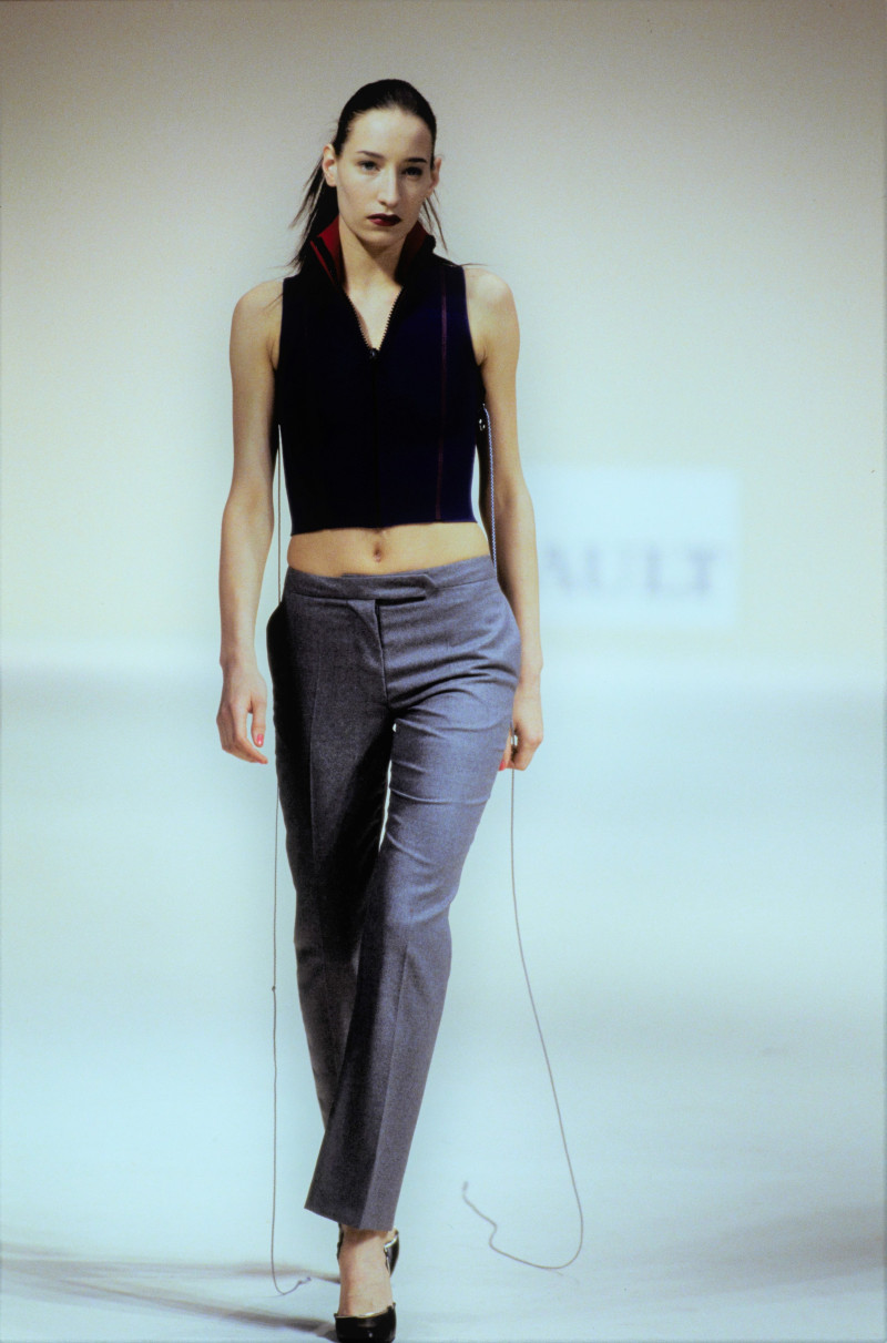 Hussein Chalayan fashion show for Autumn/Winter 1995
