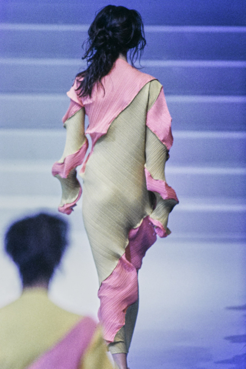 Issey Miyake fashion show for Spring/Summer 1995