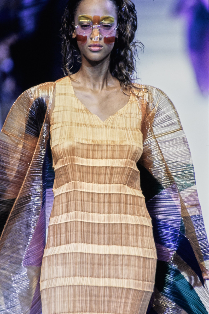 Issey Miyake fashion show for Spring/Summer 1995
