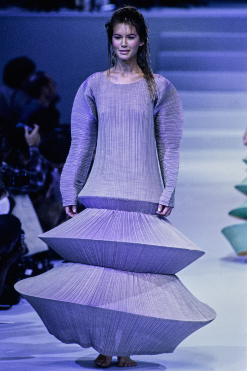 Issey Miyake fashion show for Spring/Summer 1995