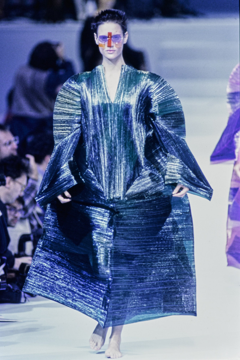Issey Miyake fashion show for Spring/Summer 1995