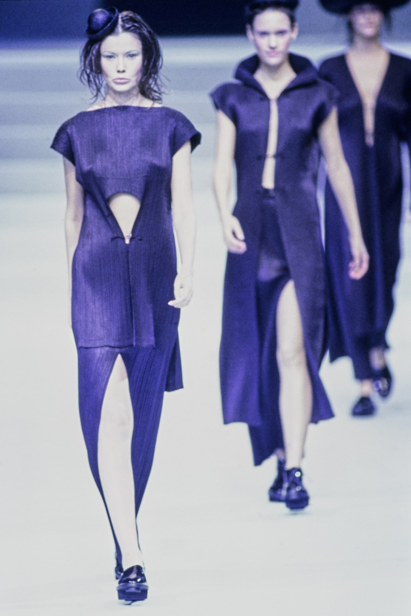 Issey Miyake fashion show for Spring/Summer 1995