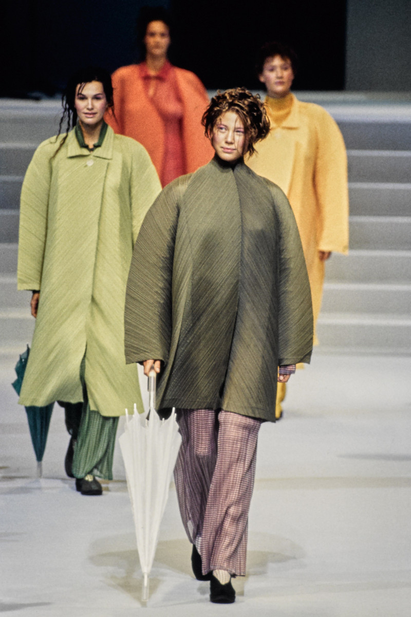 Issey Miyake fashion show for Spring/Summer 1995