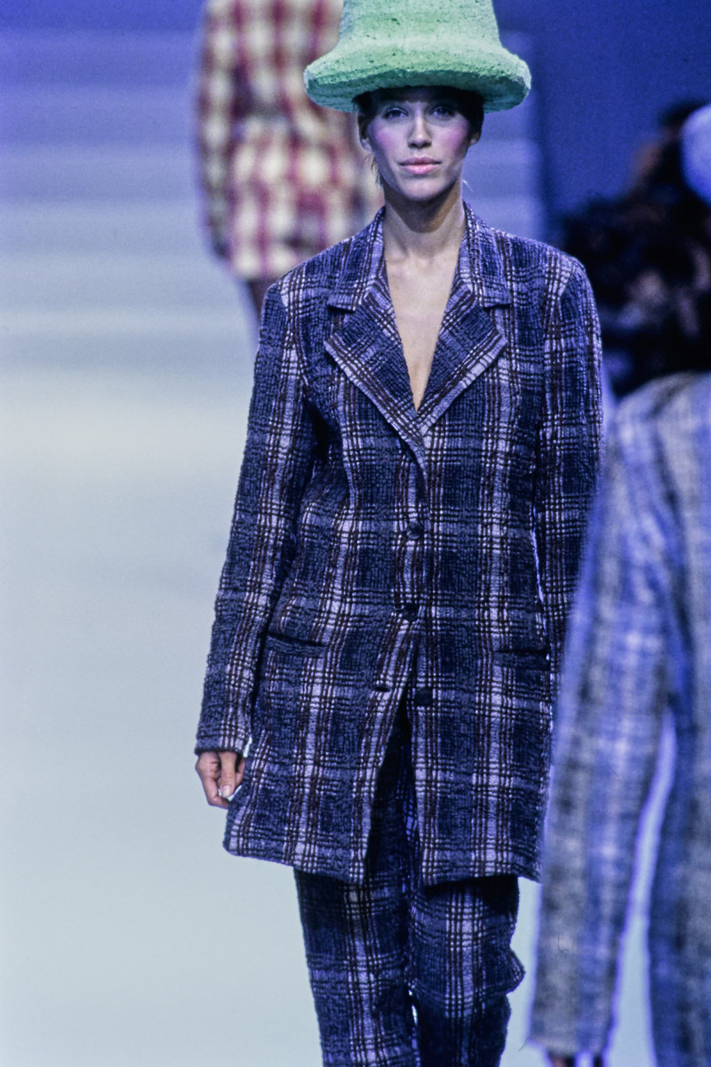 Issey Miyake fashion show for Spring/Summer 1995