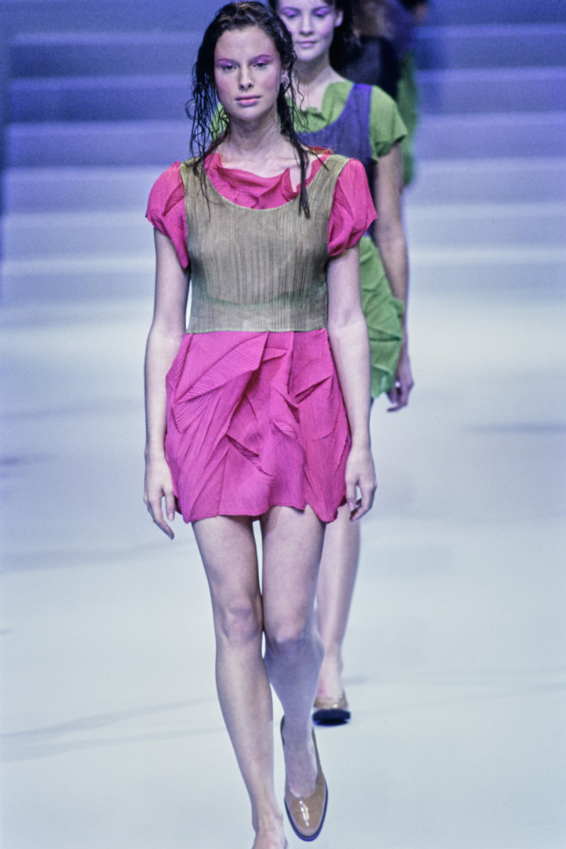 Issey Miyake fashion show for Spring/Summer 1995