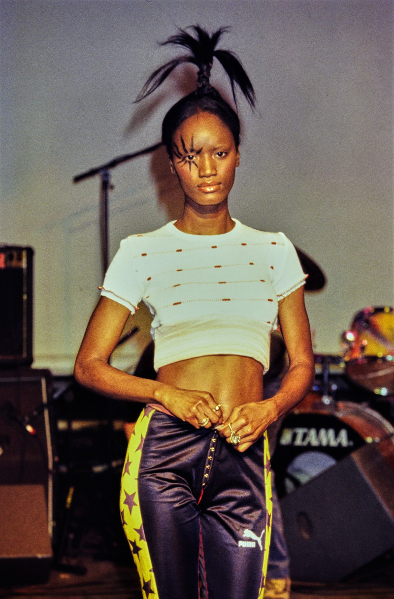 Xuly Bët fashion show for Spring/Summer 1995